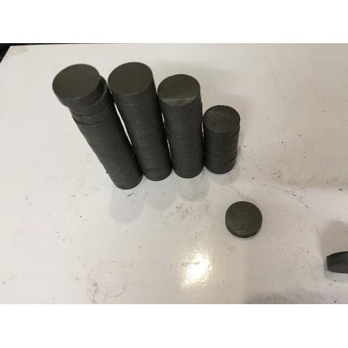 10 viên Nam châm đen Ferrite 20x5mm