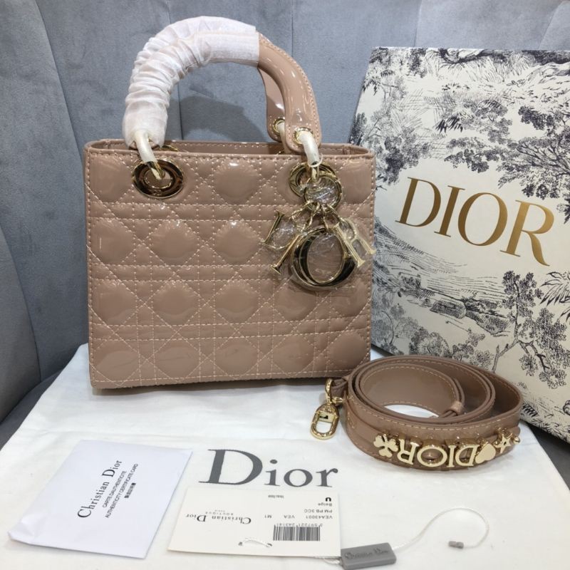 túi xách đeo chéo nữ da thật dáng vuông đứng quai xách gắn phụ kiện Dior CD