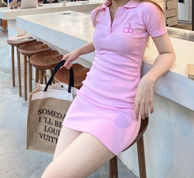 [Mã SKAMA06 giảm 8% tối đa 50K đơn 250K] đầm cổ xẻ trụ | BigBuy360 - bigbuy360.vn