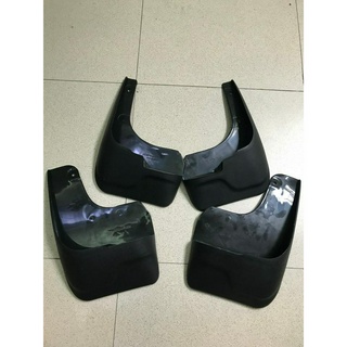 Bộ chắn bùn nhựa đen xe toyota innova 2017,2018,2019,2020, 2021