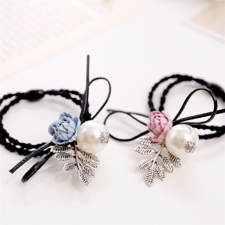 CT115 Cột tóc hoa nụ lá bạc