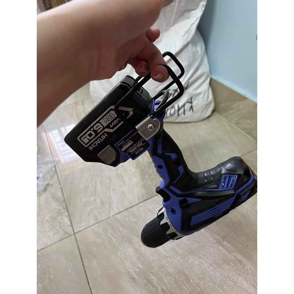 Móc treo máy khoan Makita Hioki 14,4v-18v màu đen