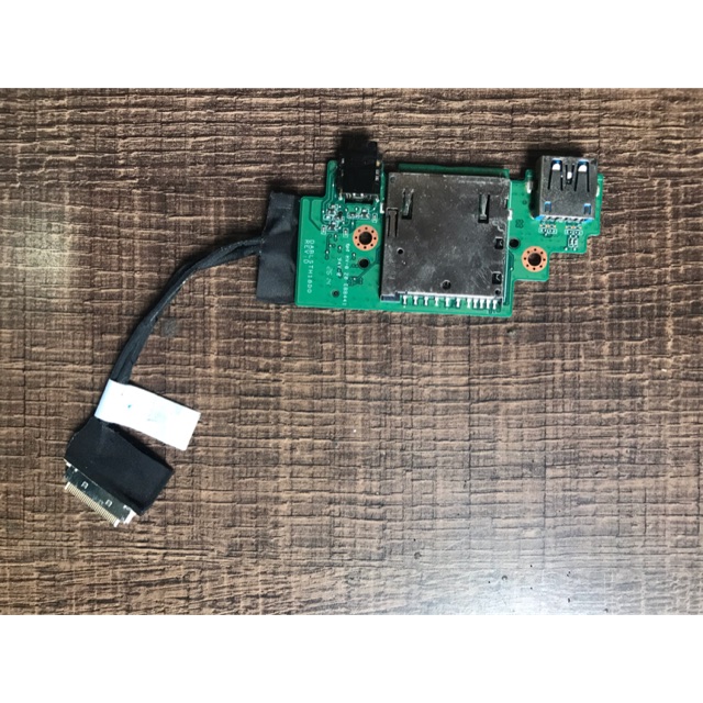 Board phụ cổng usb và ngõ ra jack âm thanh laptop Toshiba P55w