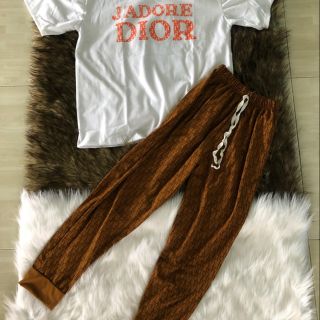 Combo quần áo 300k ...