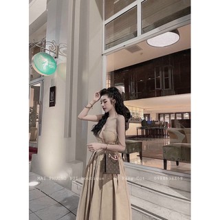 g8- đầm xoè 2 dây đen và Nude