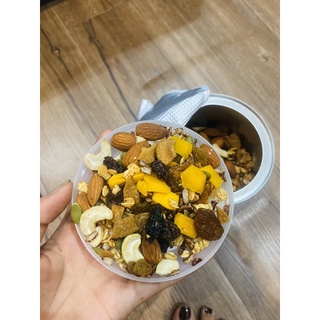 Ngũ cốc siêu hạt MinMin Granola