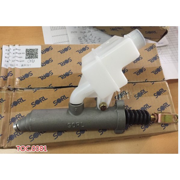 Tổng côn trên (heo côn) xe Shacman, xi lanh F27, tâm lỗ bắt 45mm, lỗ dầu F12, có bình dầu, thân nhôm. Mã SP DZ9718923052