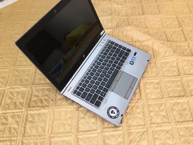 Laptop HP 8460 vỏ nhôm sang trọng thời trang văn phòng đẹp tinh tế | WebRaoVat - webraovat.net.vn