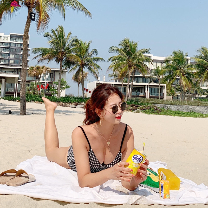 Đồ bơi nữ gợi cảm bikini Xiêm ba điểm Backless tụ tập áo tắm kẻ sọc dễ thương | BigBuy360 - bigbuy360.vn