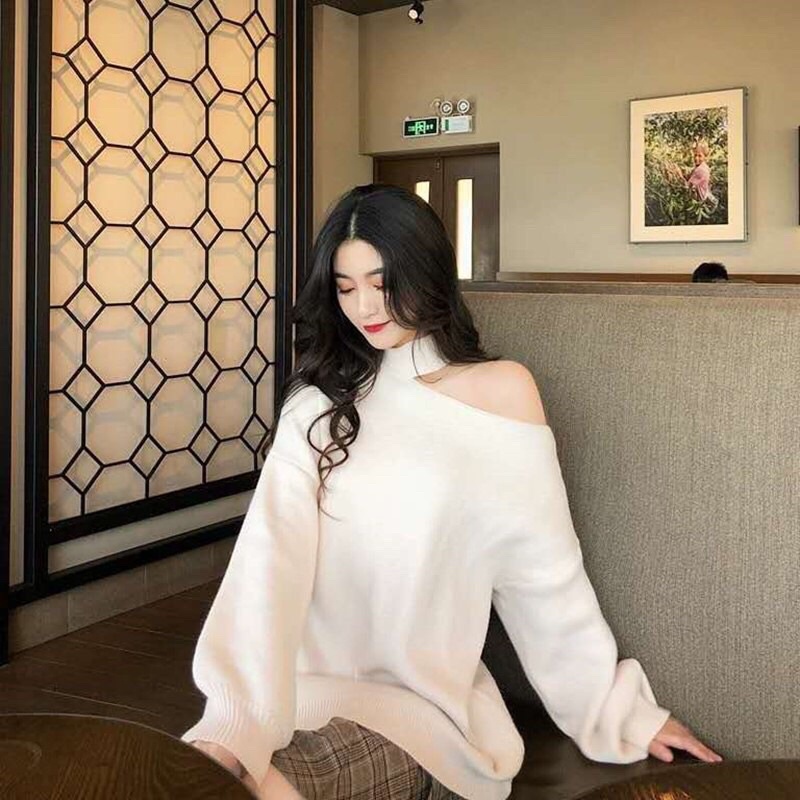 Áo len lệch vai tay bồng dáng rộng