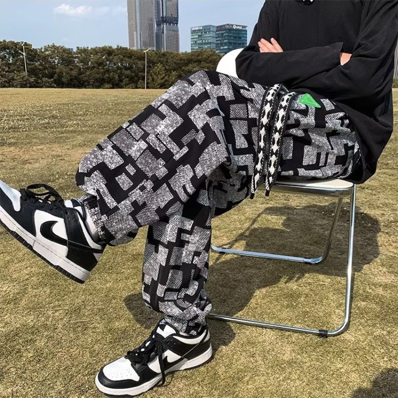 Quần Thể Thao Dáng Rộng Sọc Ca Rô Thời Trang Hàn Quốc Trẻ Trung