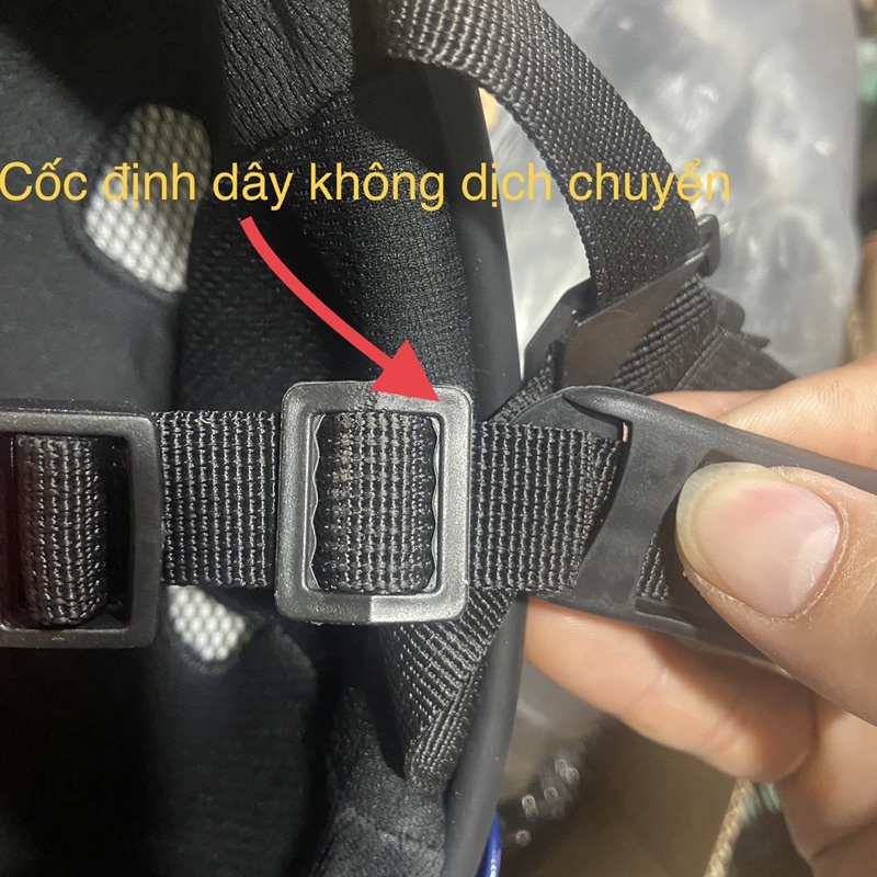 chốt vuông cố định dây quai mũ bảo hiểm