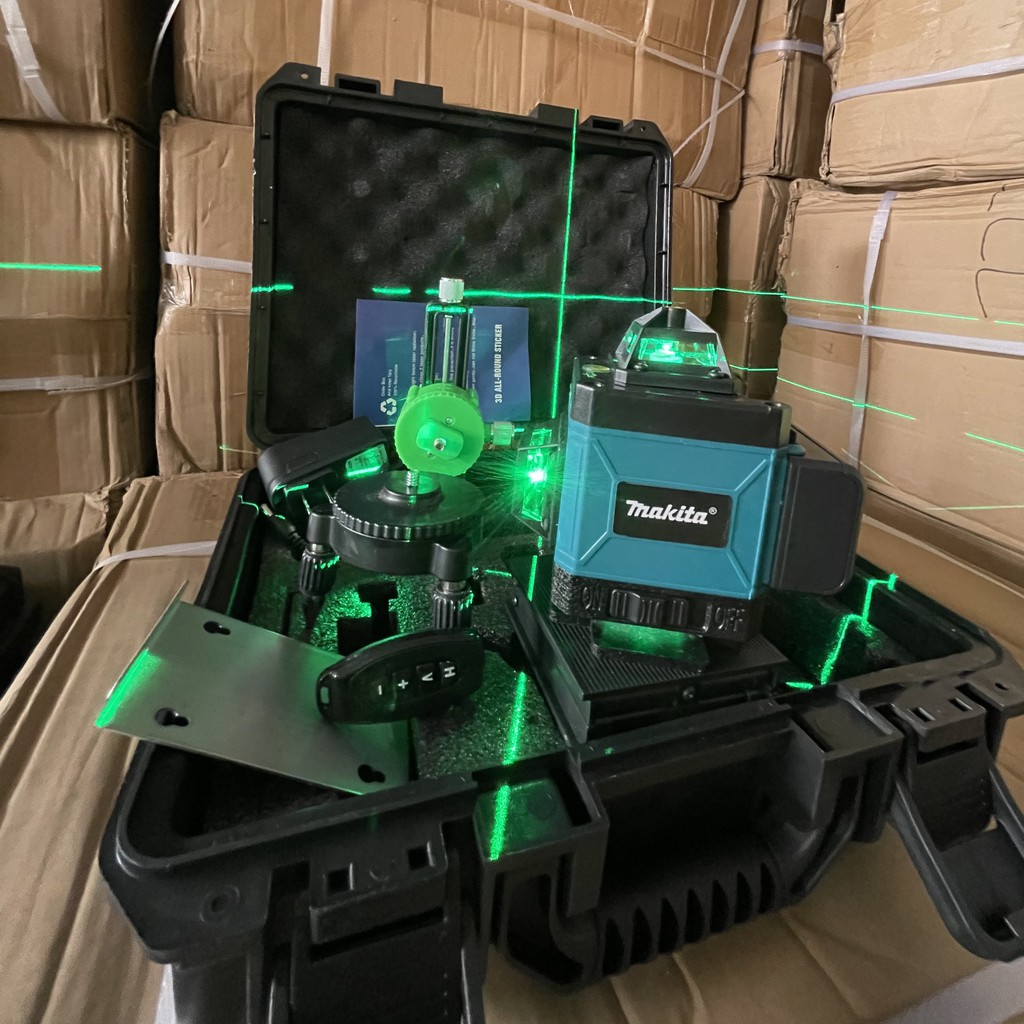Máy cân mực Laser MAKITA 16 tia xanh - quay 360 độ có điều khiển từ xa -tặng bộ từ hít treo tường