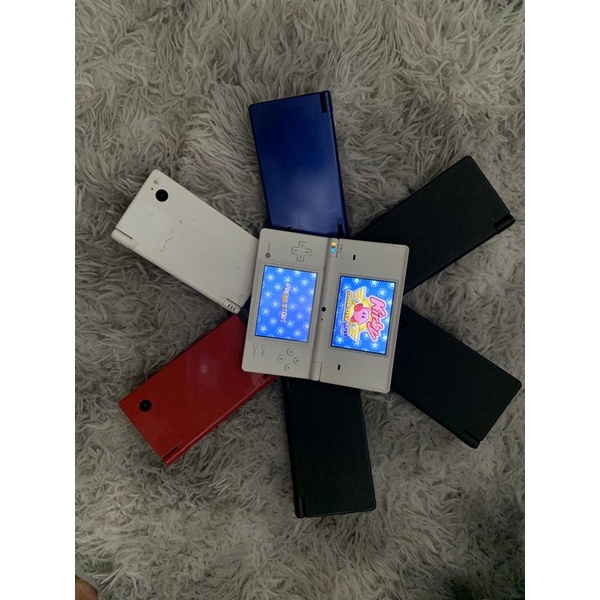 Máy chơi game Nintendo DSi