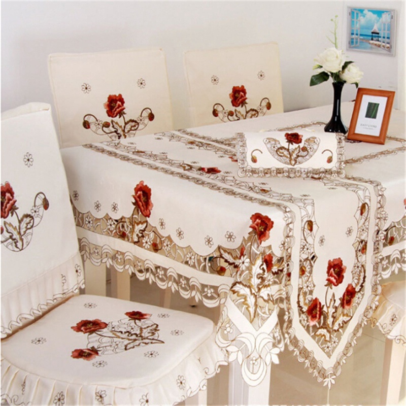 Khăn Trải Bàn Thêu Hoa Thanh Lịch