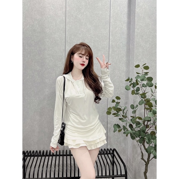 Áo thun dài tay phối mũ