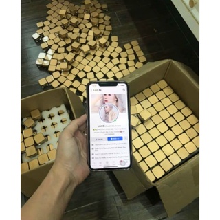 kem mụn Victoria
