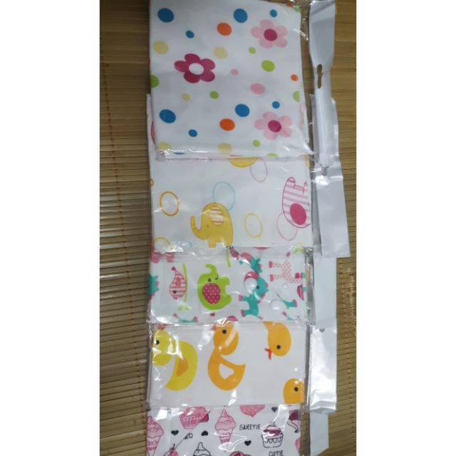 Yếm cotton bấm cúc combo 10 chiếc