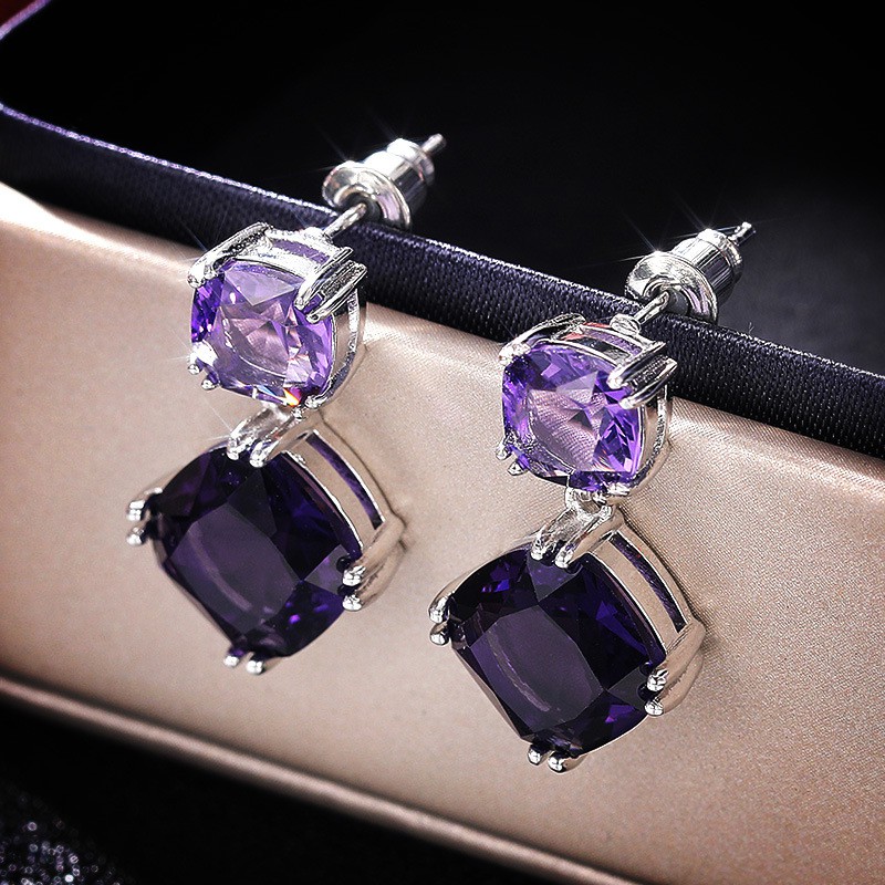 Bông Tai Đính Đá Zircon Tím Hình Vuông