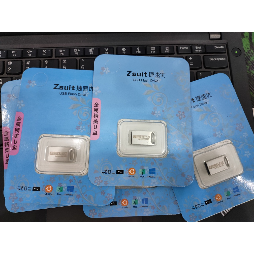 Usb ô tô chất lượng cao 32GB đã tải nhạc sẵn