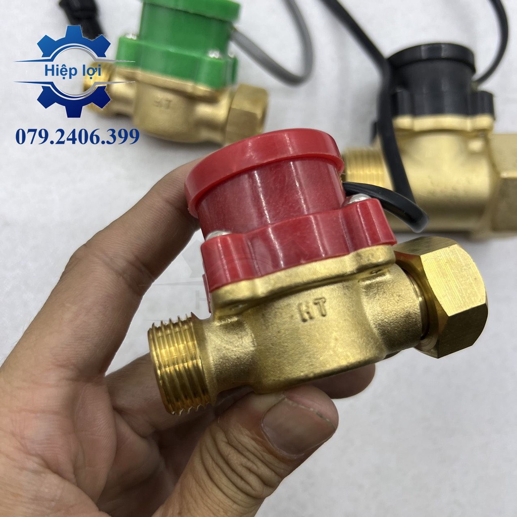 Rơ le máy bơm tăng áp - cảm biến dòng chảy