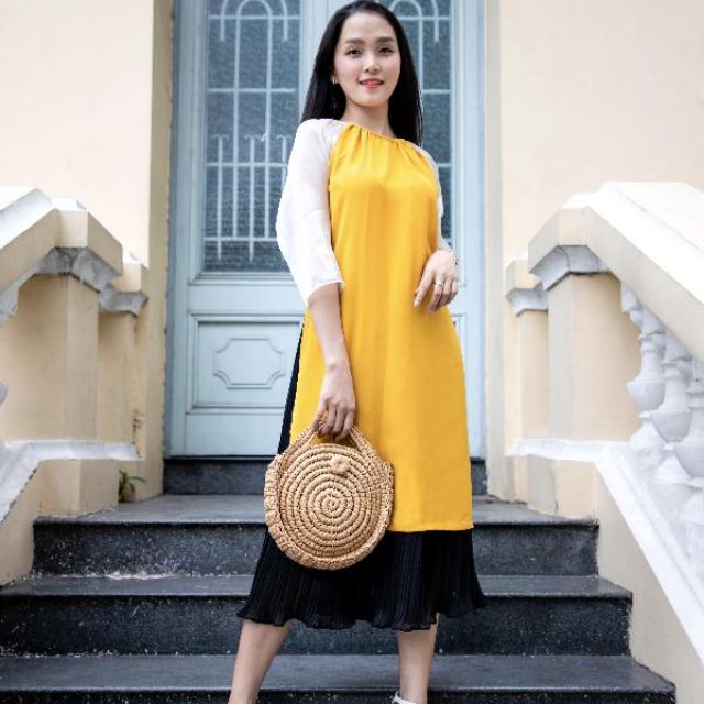 ÁO DÀI YẾM VÀNG CHÂN VÁY DẬP LY