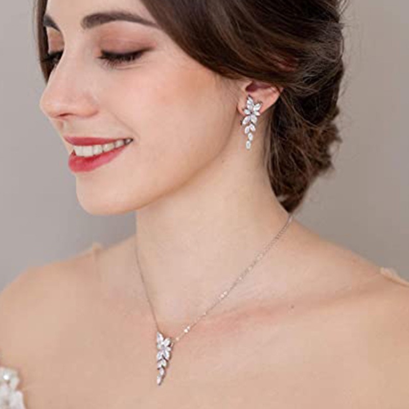 Set Vòng cổ Và Đôi Khuyên Tai Đính Đá zircon Phong Cách Sang Trọng Thanh Lịch Dành Cho Nữ
