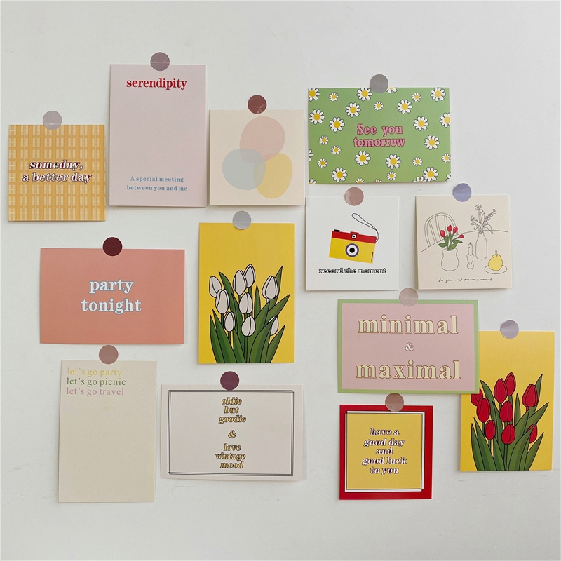 Set 13 Thẻ Hình Hoa Tulip Dán Tường Trang Trí