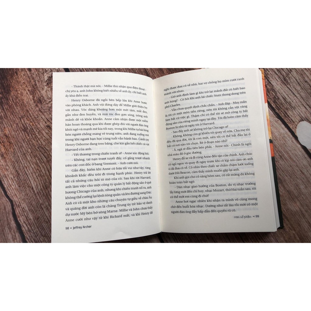 Tiểu thuyết - Hai số phận tác giả Jeffrey Archer - Phiên bản bìa cứng