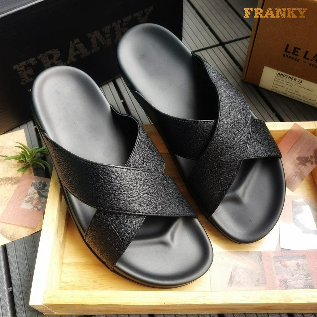 Dép Da Nam Franky Mark Slippers - Black Đế Đúc Cao Su Chống Hăm Chân