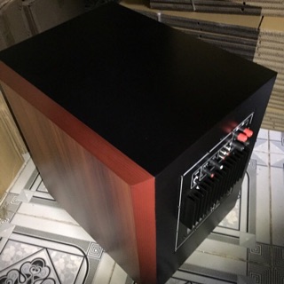 Loa sub trầm JBL