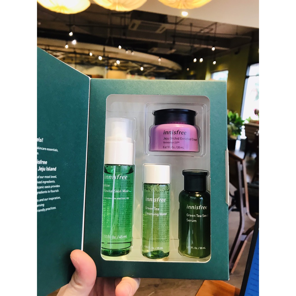 Xịt Khoáng Nha Đam Innisfree Aloe Revital Skin Mist 45ml dưỡng ẩm chuyên sâu | BigBuy360 - bigbuy360.vn