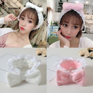 BĂNG ĐÔ NGỌC TRINH NƠ VIỀN REN