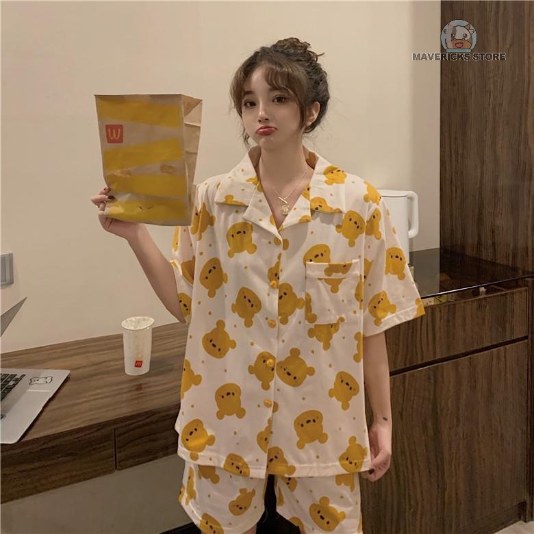 Bộ đồ ngủ ngắn tay in họa tiết gấu màu vàng kiểu Hàn Quốc mùa hè thoải mái đáng yêu dành cho nữ