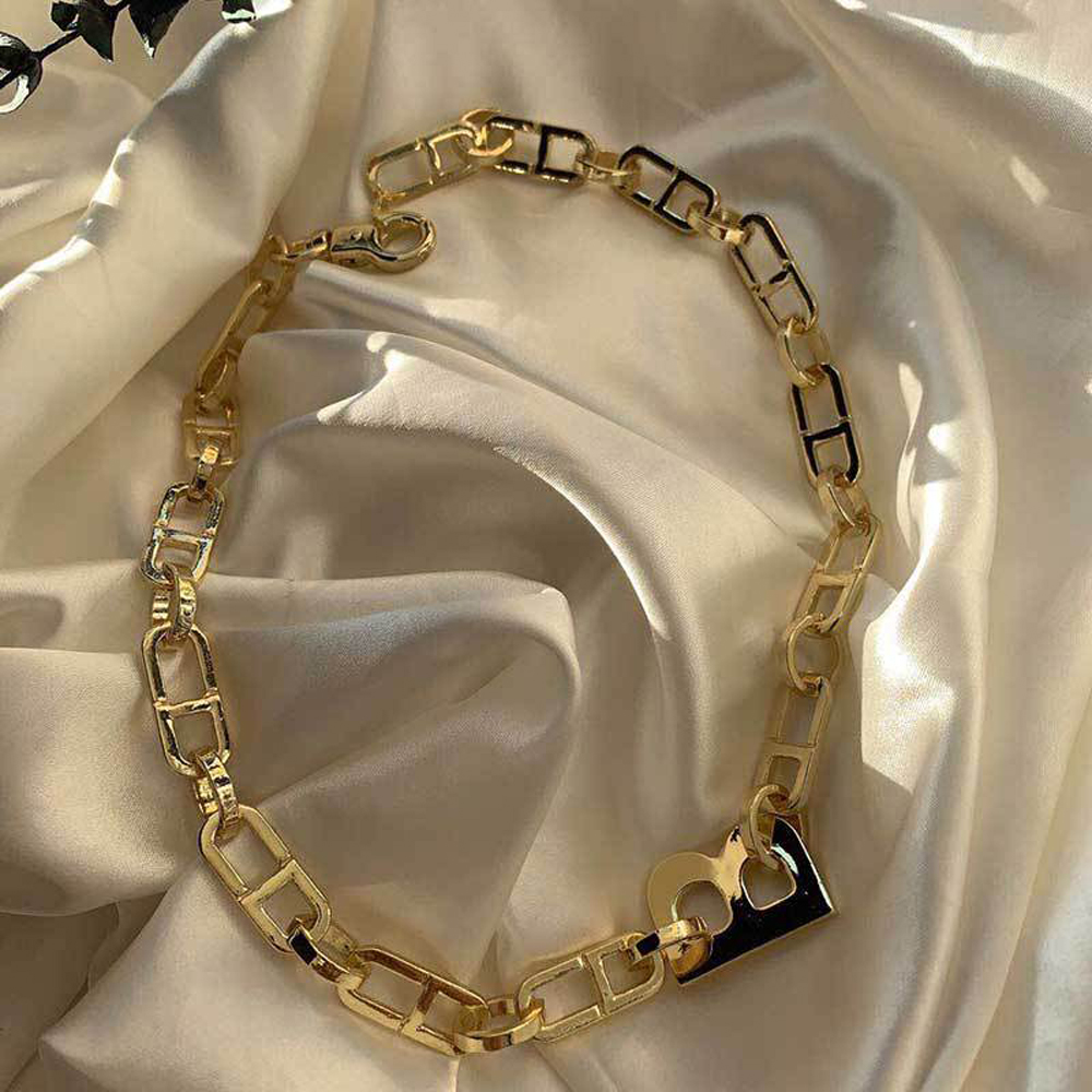 Vòng Cổ Choker Chữ B Cá Tính Cho Nữ
