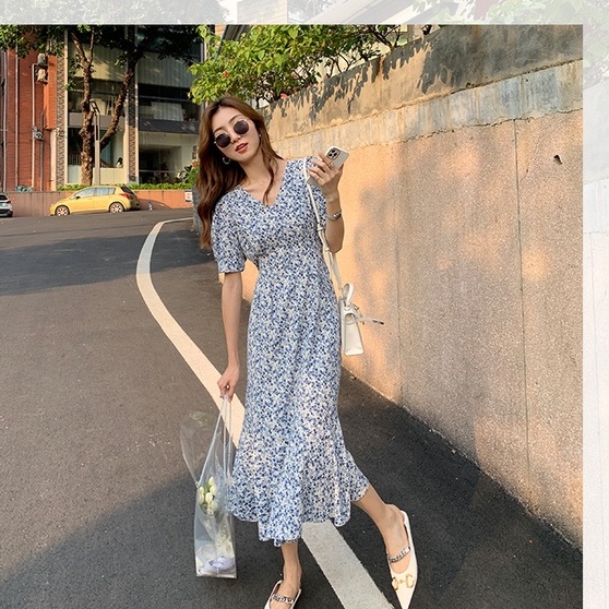 Đầm Đuôi Cá Cổ Chữ V Tay Phồng Họa Tiết Hoa Màu Xanh Dương Thời Trang Mùa Hè Hàn Quốc 2022 Cho Nữ
