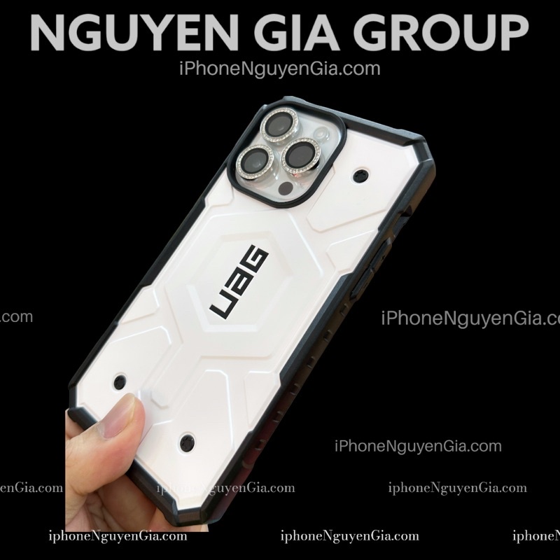 ỐP LƯNG UAG PATHFINDER WHITE WITH MAGSAFE CHO IPHONE 14 PRO MAX tại Nguyễn Gia group Cao Đạt Q5