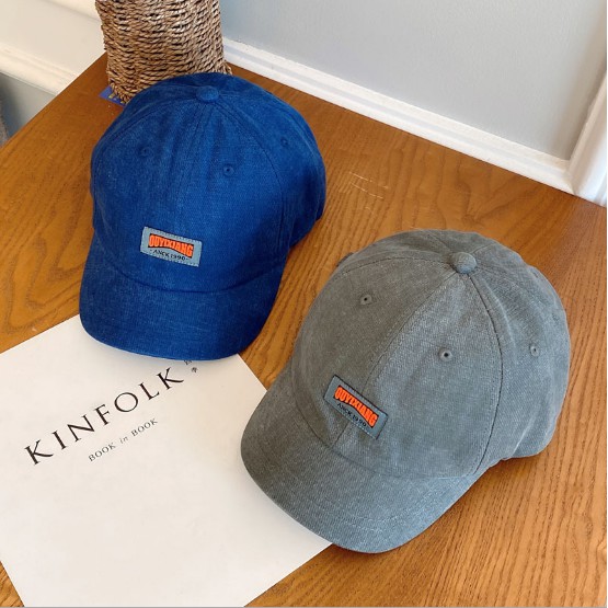 Mũ lưỡi trai nam và nữ vành ngắn làm bằng chất liệu cotton thời trang