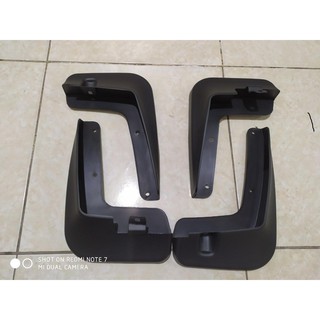 Bộ Chắn bùn theo xe Xpander