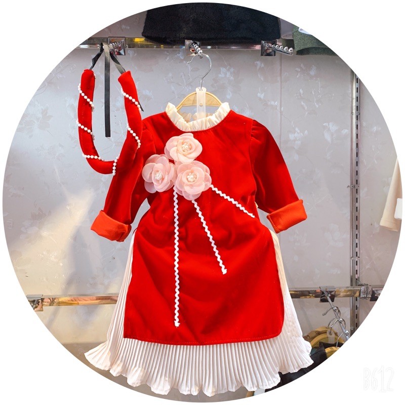 Áo dài cách tân nhung kèm váy bé gái