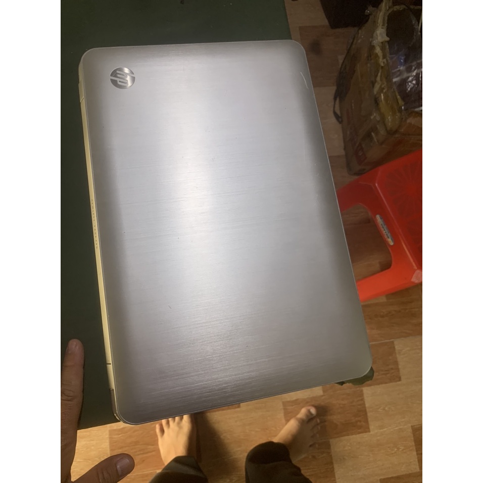 Laptop HP ENVY Spectre XT 15-4010NR Ultrabook /i7-3517U/8GB RAM/120GB SSD màn hình 15.6 Inch chạm cảm ứng