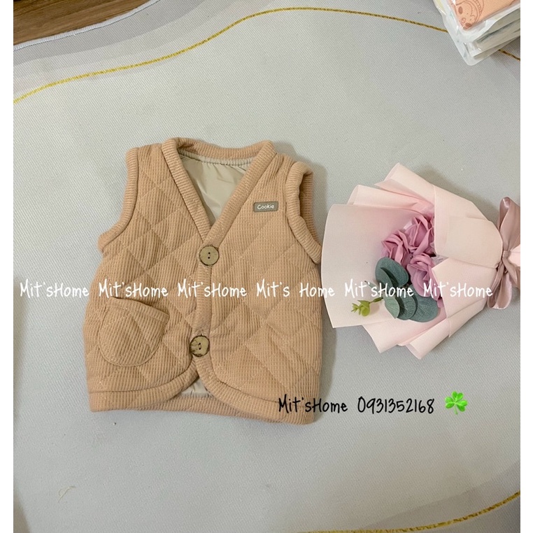 Áo gile chần nhung xinh xắn cho bé