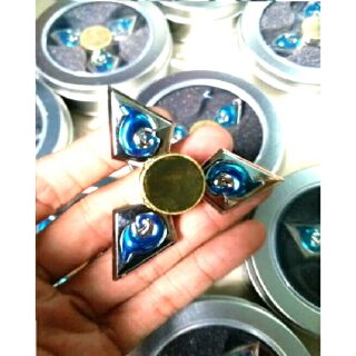 [XẢ HÀNG] CON QUAY 3 CÁNH FIDGET SPINNER MŨI GIÁO