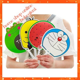 Quạt nhựa cầm tay cute dễ thương hình thú hoa quả – Quạt tròn cầm tay BTS GIÁ TỐT