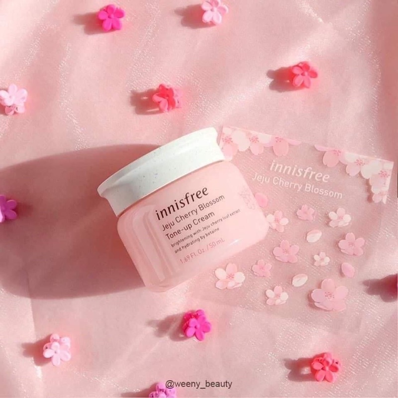 Kem Dưỡng Trắng Da Innisfree Jeju Cherry Blossom Tone-Up Cream 50ml