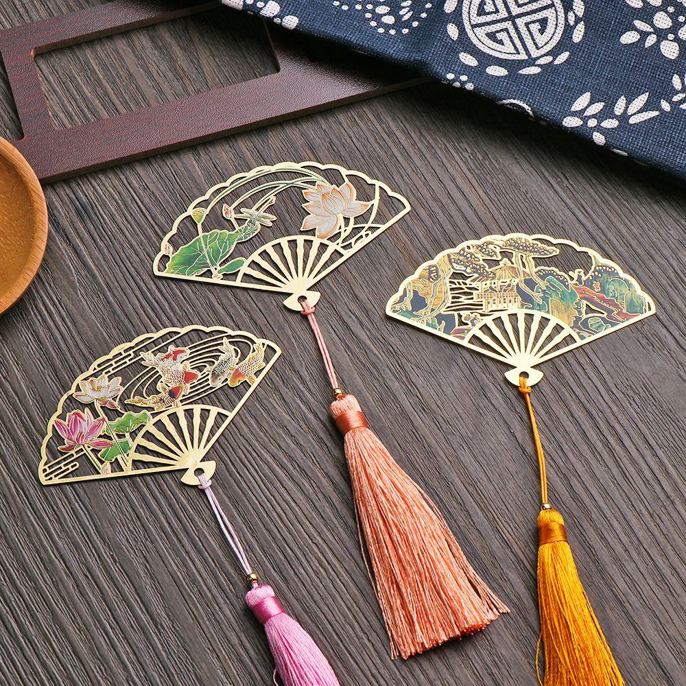 Thẻ Đánh Dấu Trang Sách Bằng Đồng Thau Màu Cầu Vồng Phối Tua Rua Dễ Thương