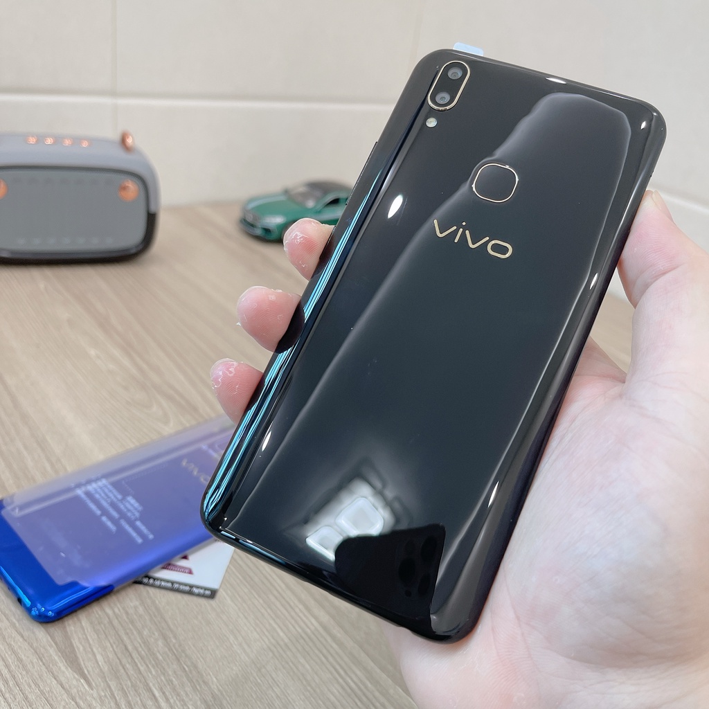 Điện thoại Vivo Z1i hàng Mới FULLBOX - Màn 6.26 bộ nhớ 128G | BigBuy360 - bigbuy360.vn