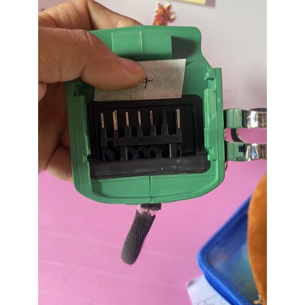 Máy vặn vít HITACHI 36v