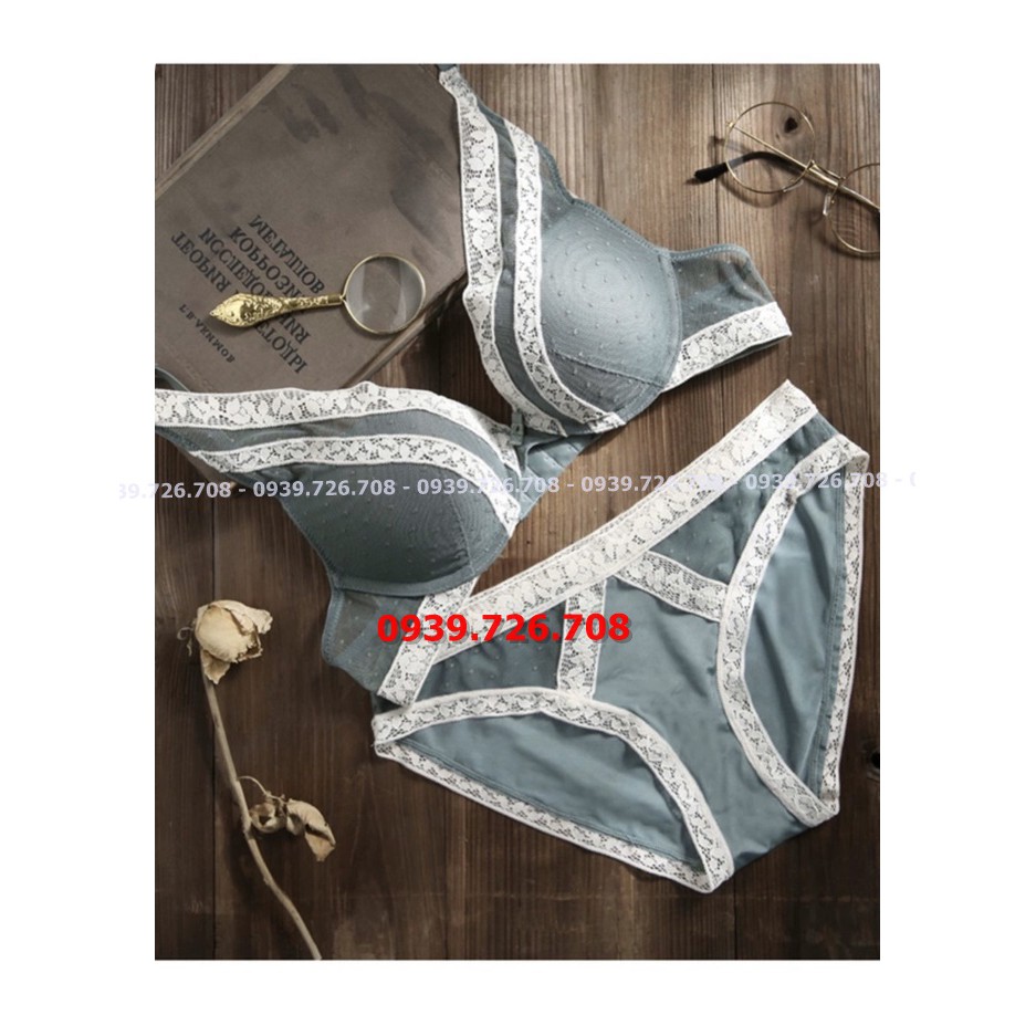 Bộ đồ lót ren tam giác chấm bi viền ren nỗi mút vừa | BigBuy360 - bigbuy360.vn