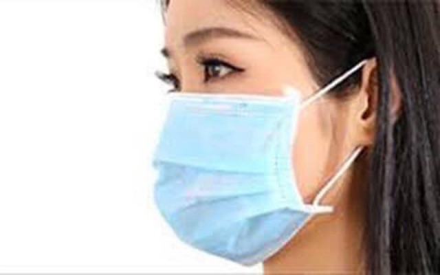 Hộp khẩu trang 4 lớp. | BigBuy360 - bigbuy360.vn